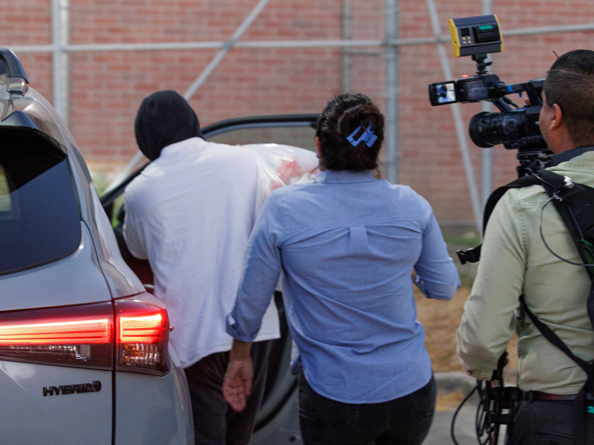 Ex-ICE Agent Charged Over a Shooting Walks Free From a Texas Jail